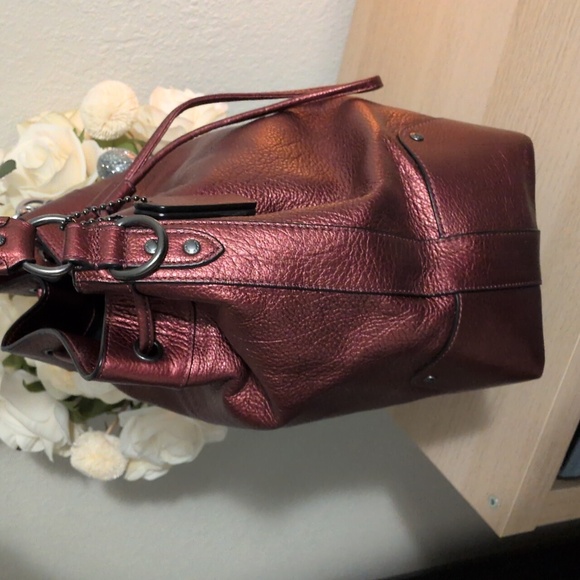 Coach Mickie Bucket Bag In Red Metallic Pebble Grain Leather Crossbody F35684 - Picture 6 of 15